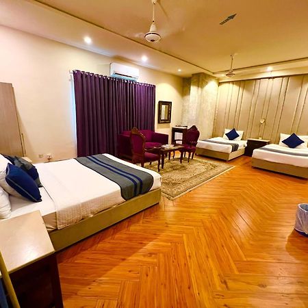 Shelton Guest House Исламабад Экстерьер фото