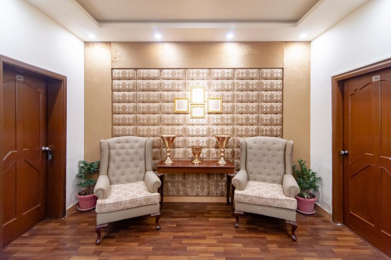 Shelton Guest House Исламабад Экстерьер фото