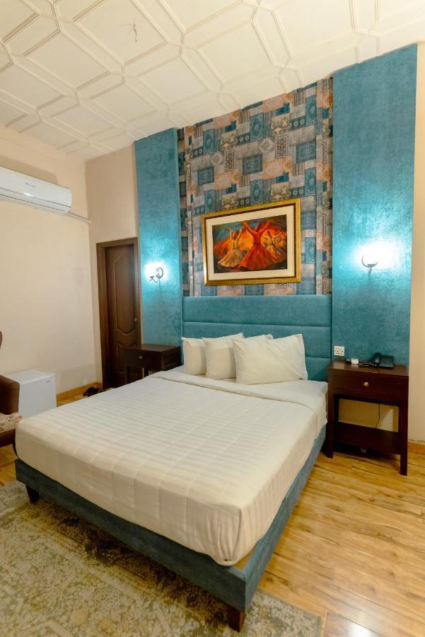 Shelton Guest House Исламабад Экстерьер фото