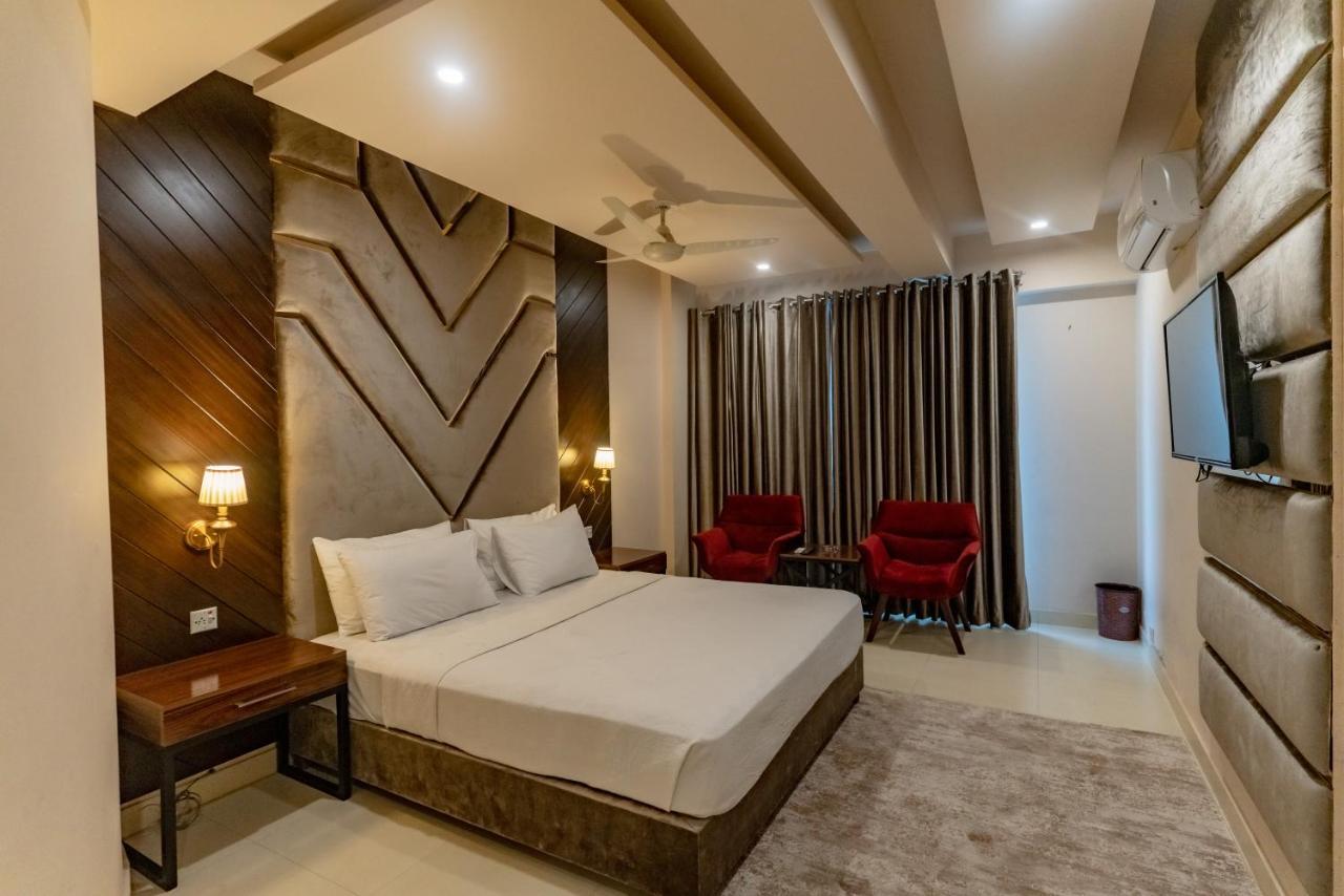 Shelton Guest House Исламабад Экстерьер фото